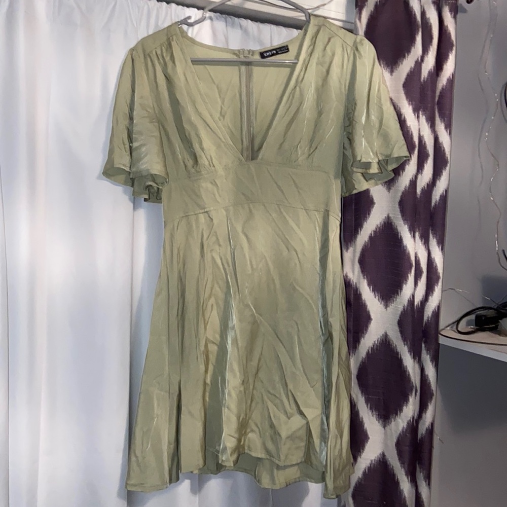 Solid Plunging Neck A-line Dress